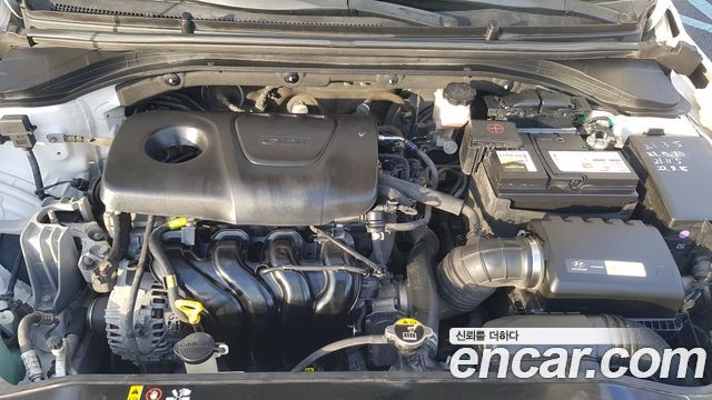 Hyundai Avante (AD) 1.6 GDI Value Plus 2018 — фото 6