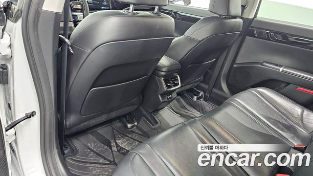 Hyundai Grandeur (GN7) 3.5 LPG 2WD (Taxi) Deluxe 2023 — фото 28