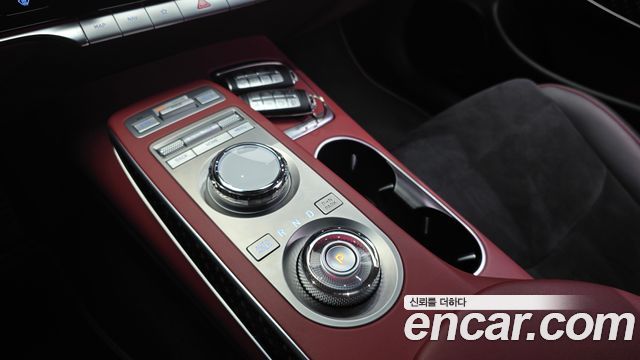 Genesis GV70 2.5T Gasoline AWD 2021 — фото 9