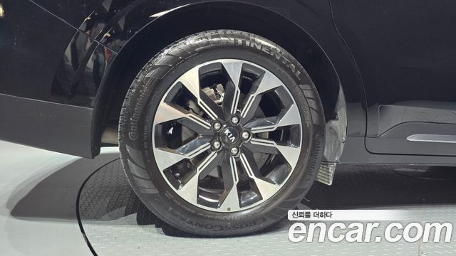 Kia Carnival (IV) Gasoline 9-Seater Signature 2021 — фото 5