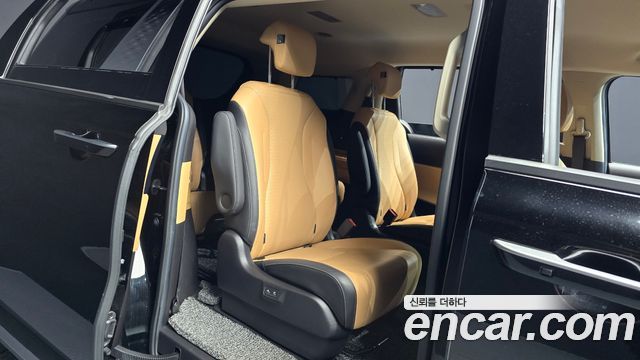 Kia Carnival (IV) Gasoline 9-Seater Signature 2021 — фото 11