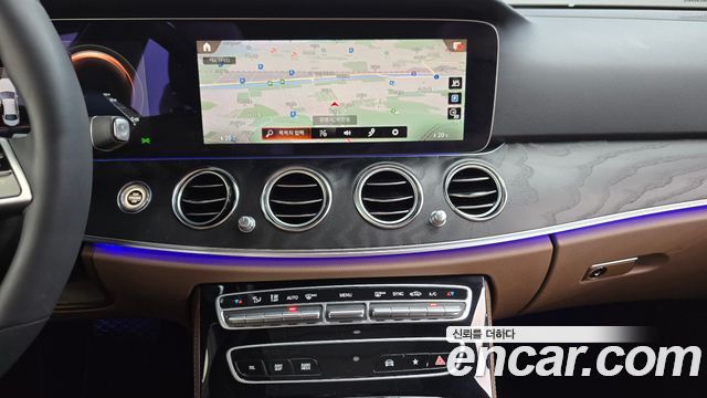 Mercedes-Benz E-Class (W213) E250 Avantgarde 2023 — фото 12