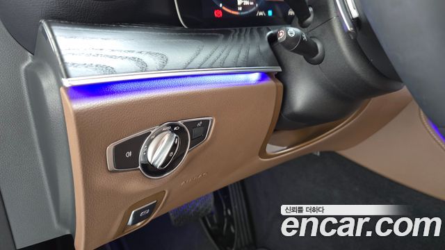 Mercedes-Benz E-Class (W213) E250 Avantgarde 2023 — фото 18