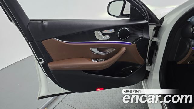Mercedes-Benz E-Class (W213) E250 Avantgarde 2023 — фото 24