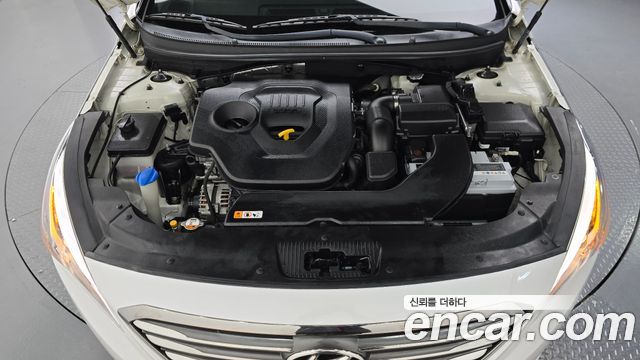 Hyundai Sonata (LF) 2.0 Smart 2015 — фото 6