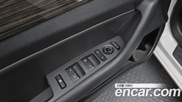 Hyundai Sonata (LF) 2.0 Smart 2015 — фото 15