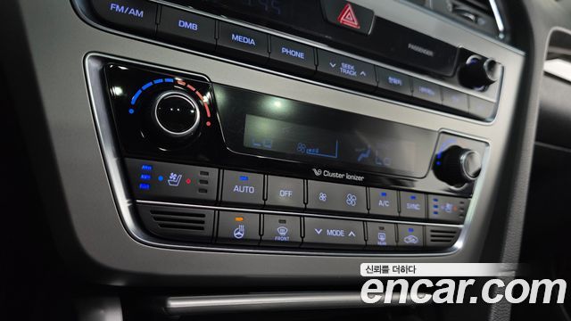 Hyundai Sonata (LF) 2.0 Smart 2015 — фото 18