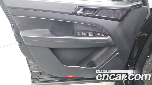 KG Mobility (SsangYong) Rexton Sports Diesel 2.2 4WD Prestige Special 2021 — фото 24