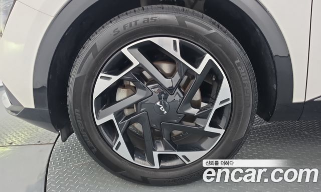 Kia Sportage (V) Gasoline 1.6 Turbo 2WD Prestige 2022 — фото 5