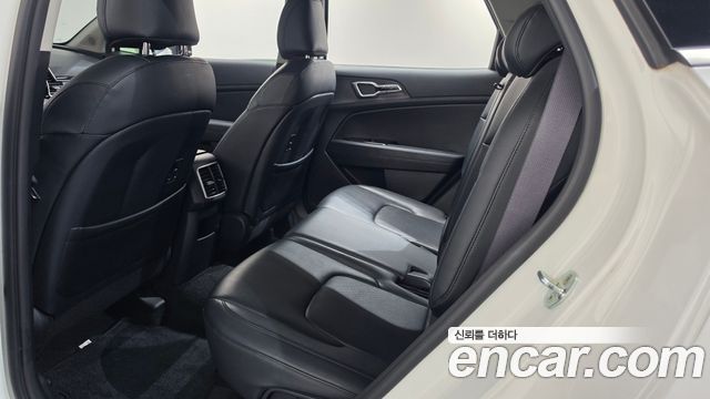 Kia Sportage (V) Gasoline 1.6 Turbo 2WD Prestige 2022 — фото 18