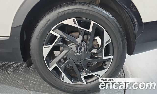 Kia Sportage (V) Gasoline 1.6 Turbo 2WD Prestige 2022 — фото 21