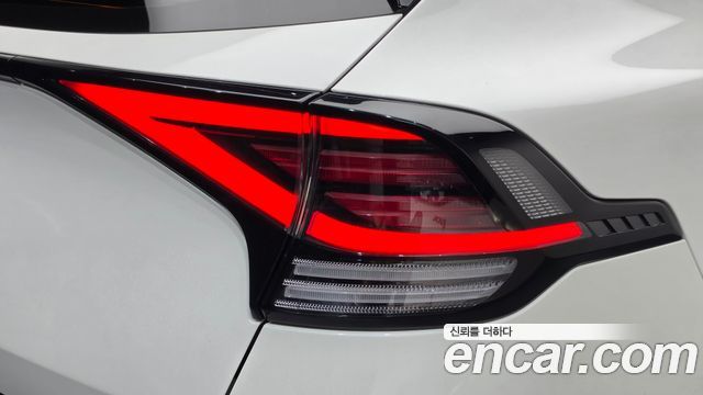 Kia Sportage (V) Gasoline 1.6 Turbo 2WD Prestige 2022 — фото 23