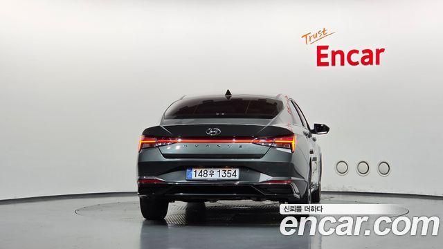 Hyundai Avante (CN7) 1.6 Inspiration 2021 — фото 4