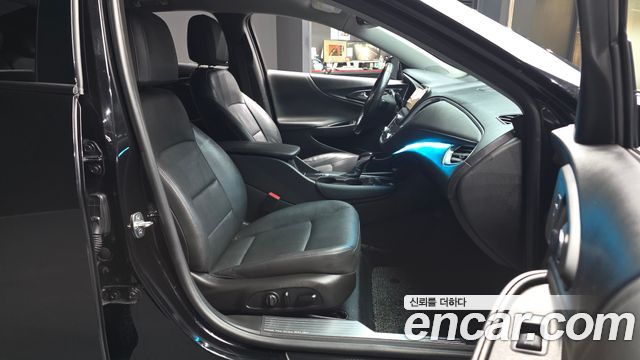 Chevrolet Malibu 2.0 Turbo Perfect Black 2019 — фото 11