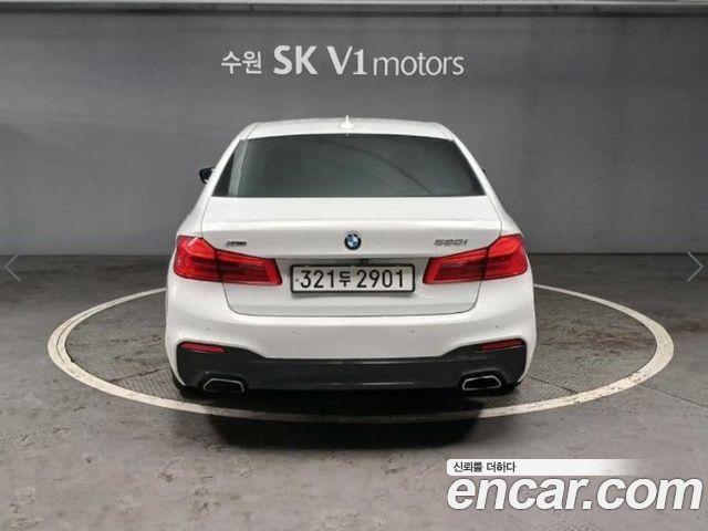 BMW 5 Series (G30) 530i M Sport Package Plus 2019 — фото 2