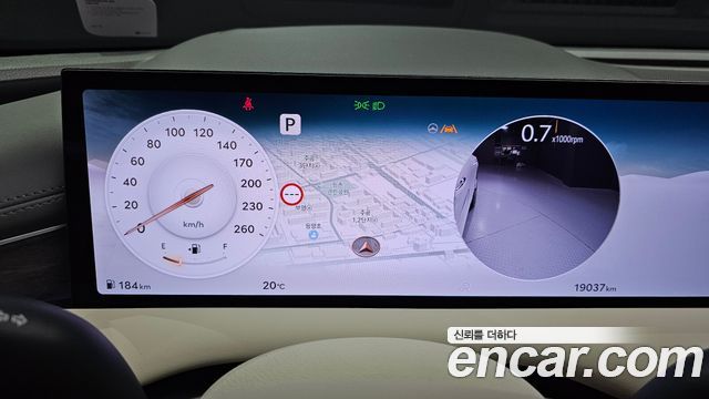 Genesis G80 (RG3) Gasoline 2.5 Turbo AWD 2025 — фото 8