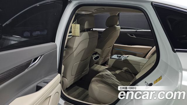 Genesis G80 (RG3) Gasoline 2.5 Turbo AWD 2025 — фото 12