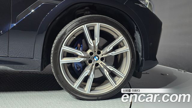 BMW X6 (G06) M50i 2021 — фото 21