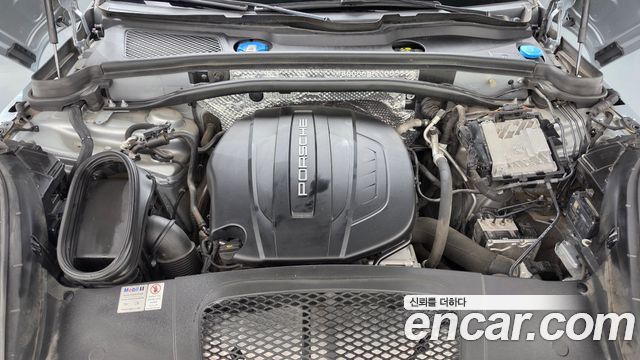 Porsche Macan 2.0 95B 2019 — фото 6