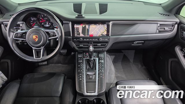Porsche Macan 2.0 95B 2019 — фото 7