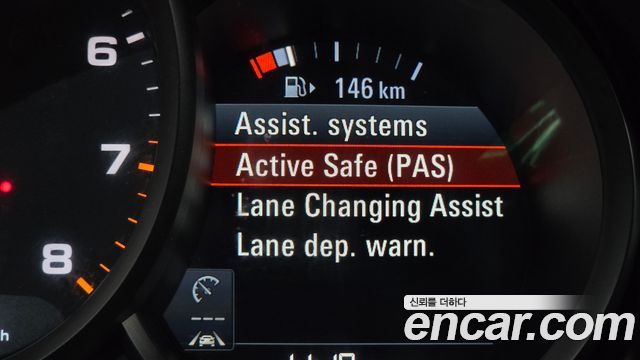 Porsche Macan 2.0 95B 2019 — фото 15