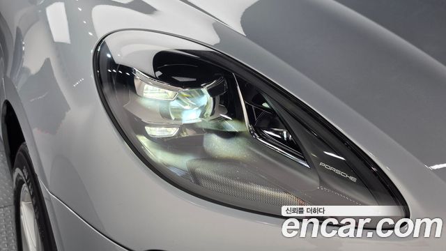 Porsche Macan 2.0 95B 2019 — фото 22