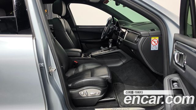 Porsche Macan 2.0 95B 2019 — фото 26