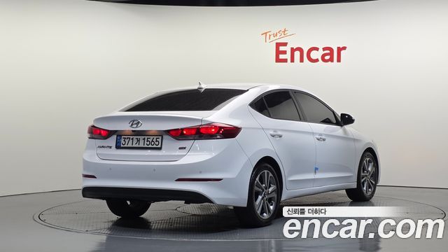 Hyundai Avante (AD) 1.6 GDI Value Plus 2017 — фото 2