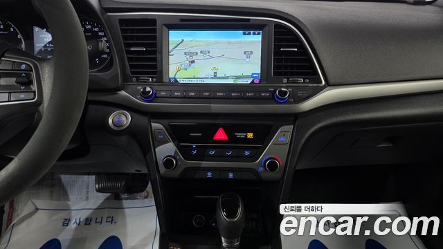 Hyundai Avante (AD) 1.6 GDI Value Plus 2017 — фото 16