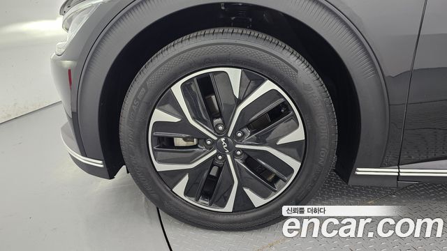 Kia EV6 Long Range Air 2022 — фото 5