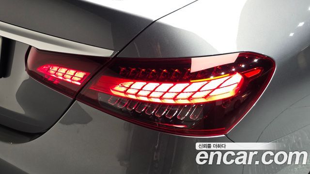 Mercedes-Benz E-Class (W213) E250 Avantgarde 2021 — фото 23