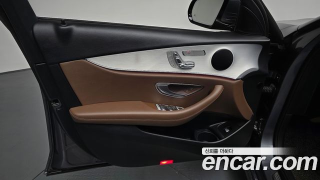 Mercedes-Benz E-Class (W213) E250 Avantgarde 2021 — фото 24