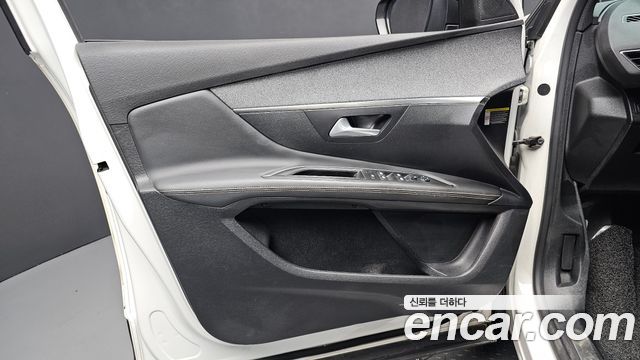 Peugeot 3008 (II) 1.5 BlueHDi GT Line 2019 — фото 24