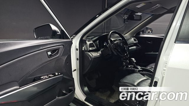 KG Mobility (SsangYong) Tivoli Armor Gear Plus 2WD 2019 — фото 10