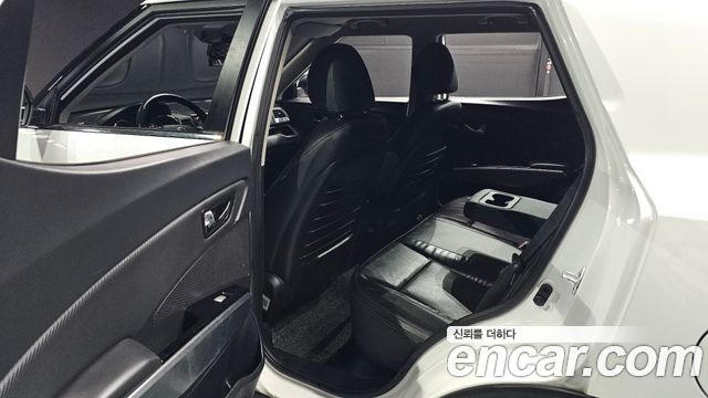 KG Mobility (SsangYong) Tivoli Armor Gear Plus 2WD 2019 — фото 12