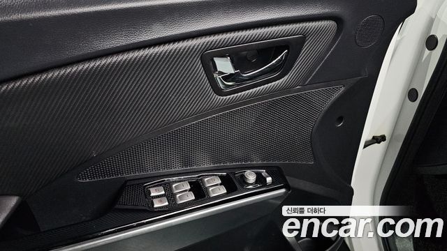 KG Mobility (SsangYong) Tivoli Armor Gear Plus 2WD 2019 — фото 27
