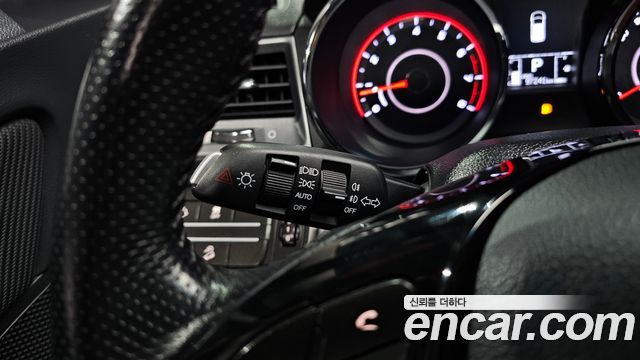KG Mobility (SsangYong) Tivoli Armor Gear Plus 2WD 2019 — фото 33