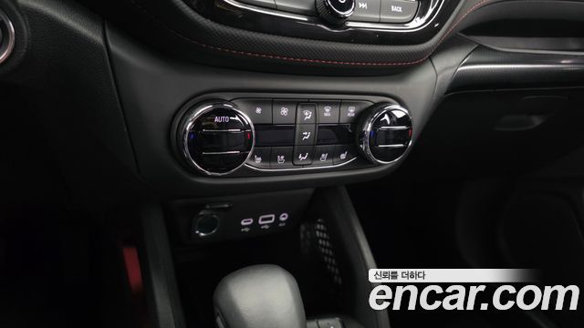 Chevrolet Trailblazer 1.3 Turbo 2WD RS 2022 — фото 19