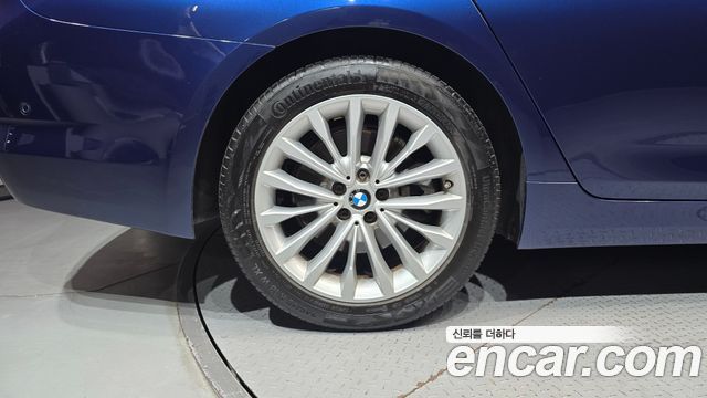 BMW 5 Series (G30) 530i xDrive Luxury Plus 2019 — фото 5