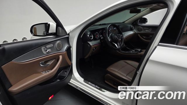 Mercedes-Benz E-Class (W213) E300 Avantgarde 2019 — фото 10