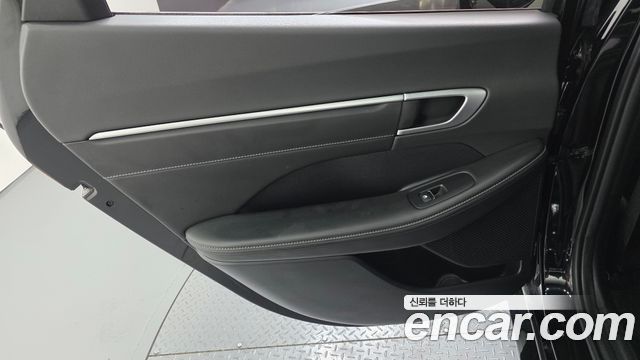 Hyundai Sonata The Edge (DN8) 2.0 Exclusive 2024 — фото 25