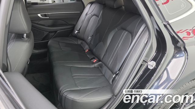 Hyundai Sonata The Edge (DN8) 2.0 Exclusive 2024 — фото 26