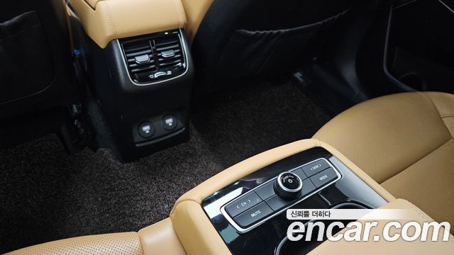 Kia K7 Premier Hybrid Signature 2020 — фото 18
