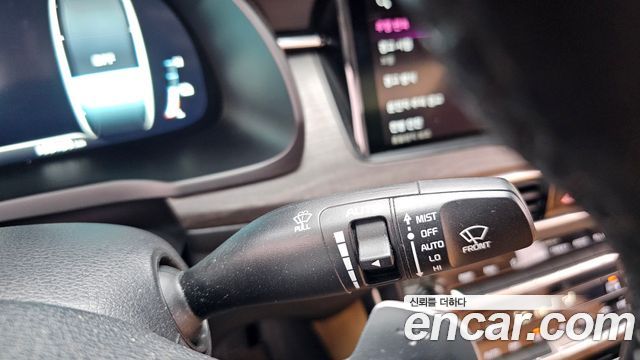 Kia K7 Premier Hybrid Signature 2020 — фото 36