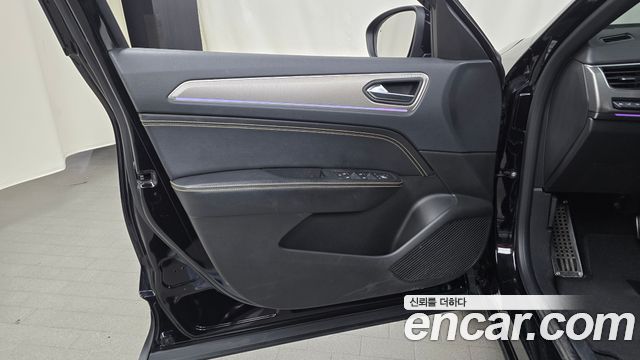 Renault Korea XM3 1.6 GTe Inspire 2024 — фото 24