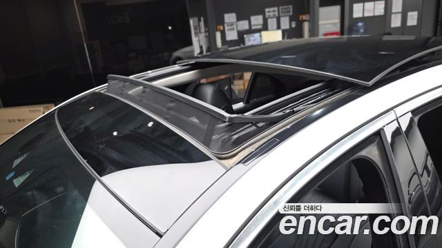 Mercedes-Benz E-Class (W213) E300e Exclusive 2019 — фото 19