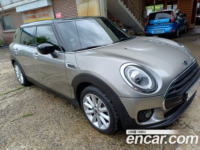 MINI Cooper Clubman Standard 2nd 2020 — фото 2