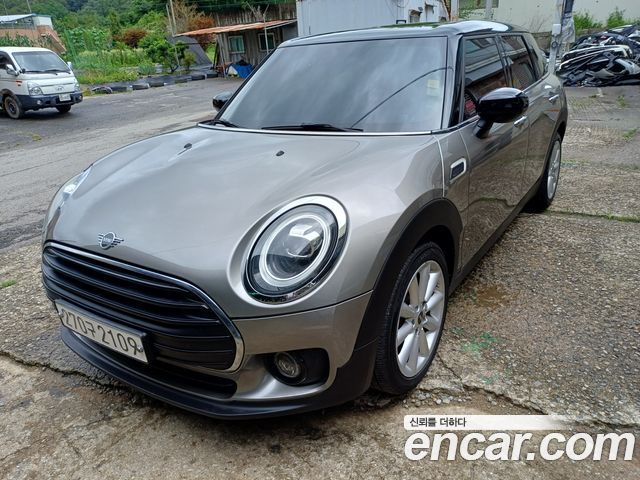 MINI Cooper Clubman Standard 2nd 2020 — фото 3