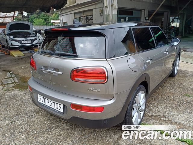 MINI Cooper Clubman Standard 2nd 2020 — фото 6
