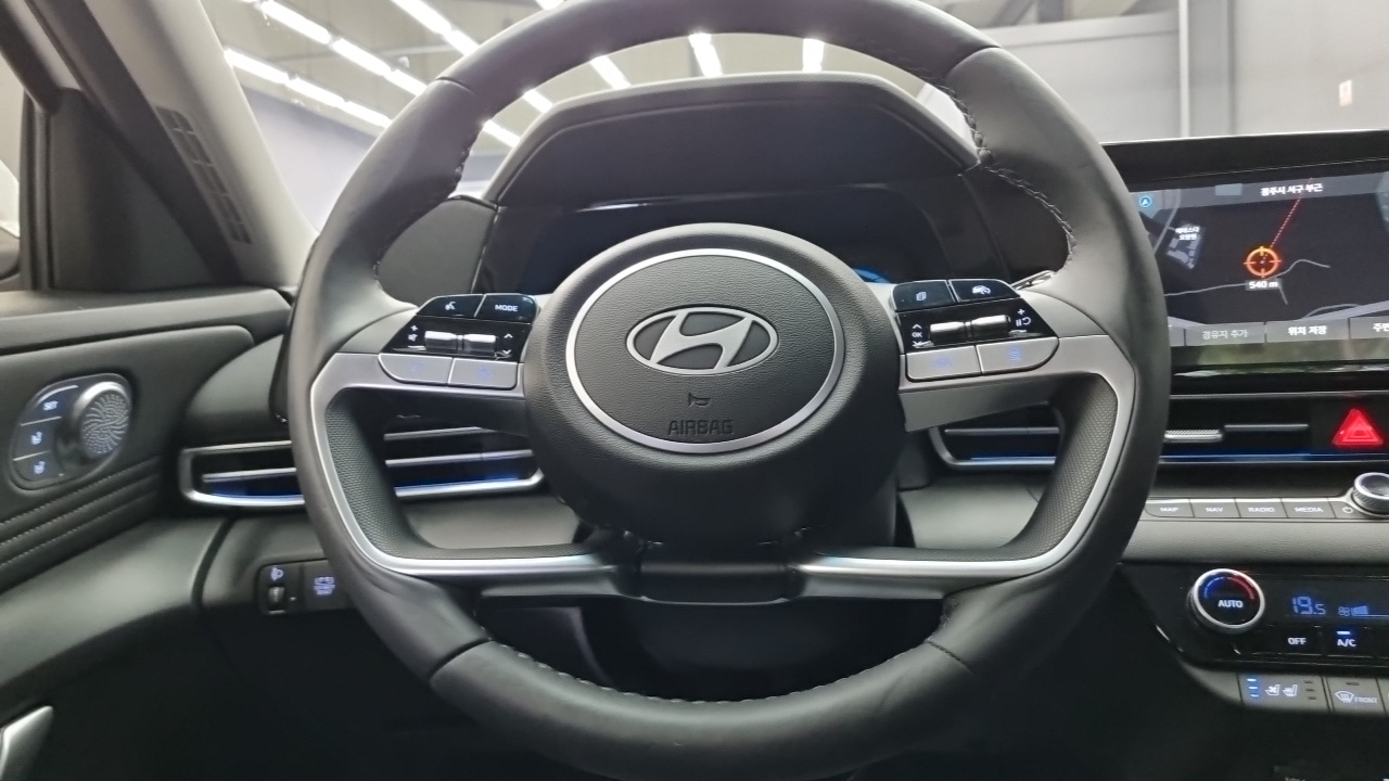 Hyundai Avante Hybrid (CN7) Modern 2025 — фото 17